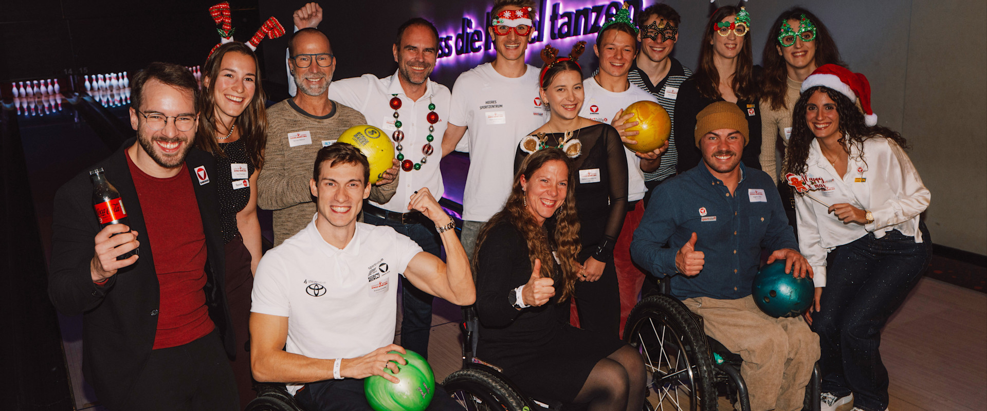 https://www.sporthilfe.at/cache/images/images.ctfassets.net/ldz0nrw569vj/7AZNhznSm9PRNLBkypCVNq/be7e62a692b0bfb271d1772154355b54/q64_dz0xOTIwJmg9ODAwJmZpdD1maWxs/Sporthilfe_Charity_Bowling_-_1.JPG