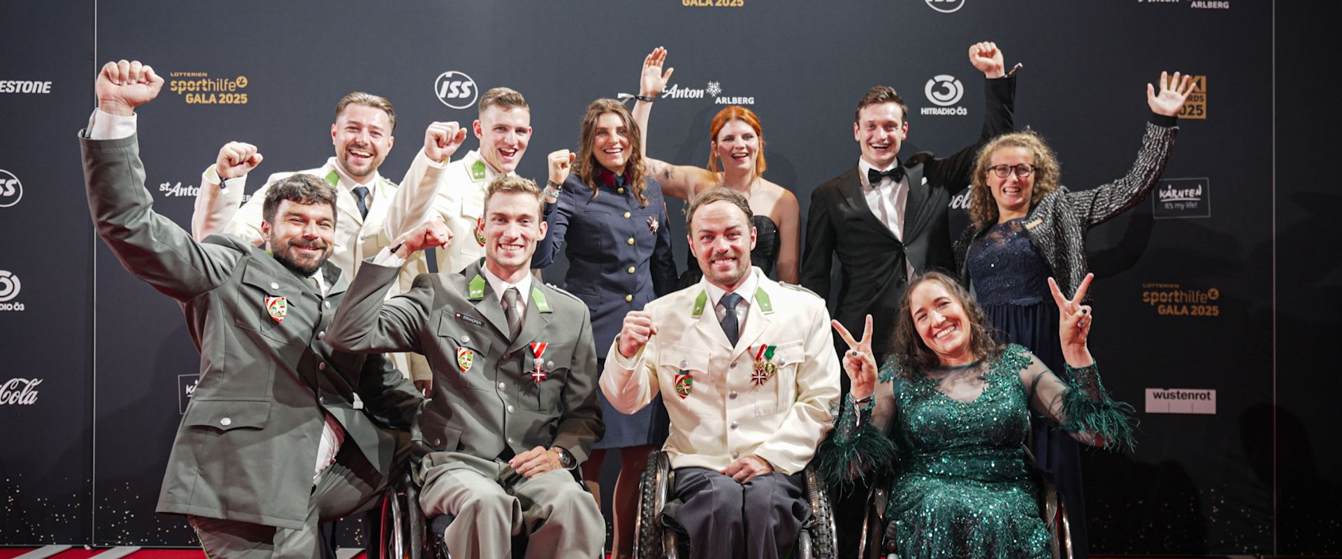 https://www.sporthilfe.at/cache/images/images.ctfassets.net/ldz0nrw569vj/POcTmf4KmDwRPJ96J5fIO/1c785db3c2ee927d2c468c1ff52e1946/q64_dz0xOTIwJmg9ODAwJmZpdD1maWxs/Mastercard_Sporthilfe-Gala_2025.png